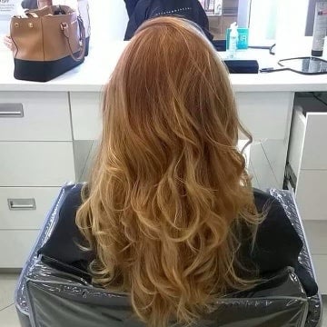 Weekly Shampoo and Bombshell Blowout Class Act Salon